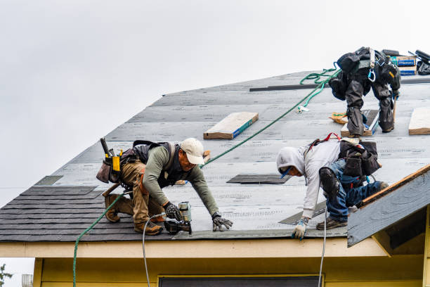 Professional Gutter Installation technician working in Lehman, PA